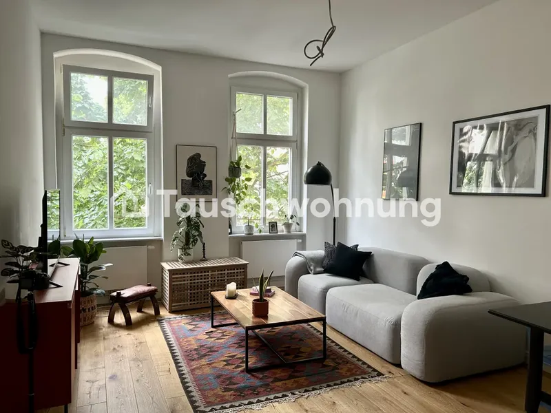 Tauschwohnung: Swapping spacious renovated 2-room alt-bau in Fhain 50sqm — photo 1